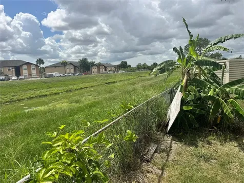 5693 Tulip Avenue Orlando FL 32839