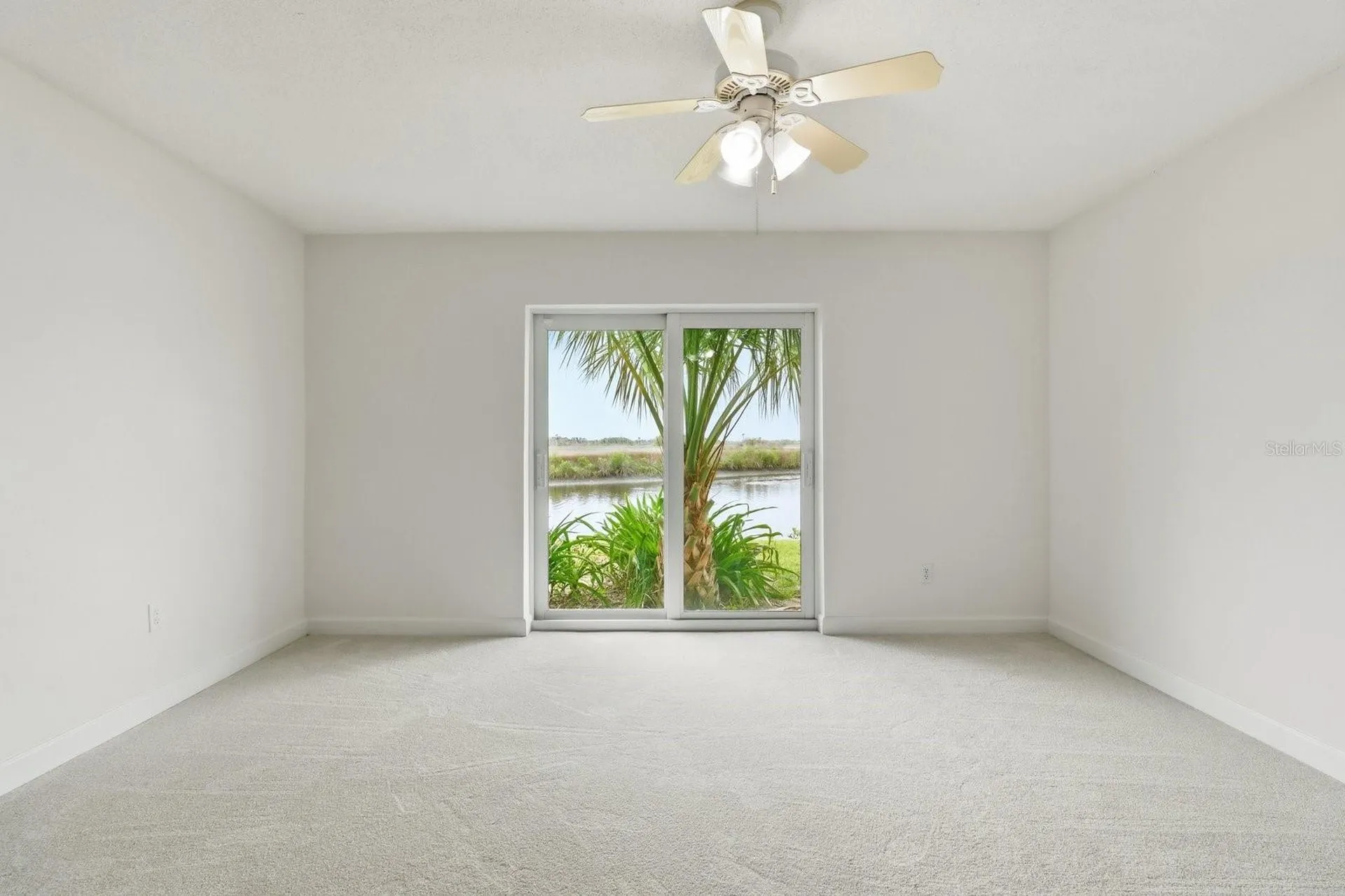 11562 W Bayshore Drive Crystal River FL 34429