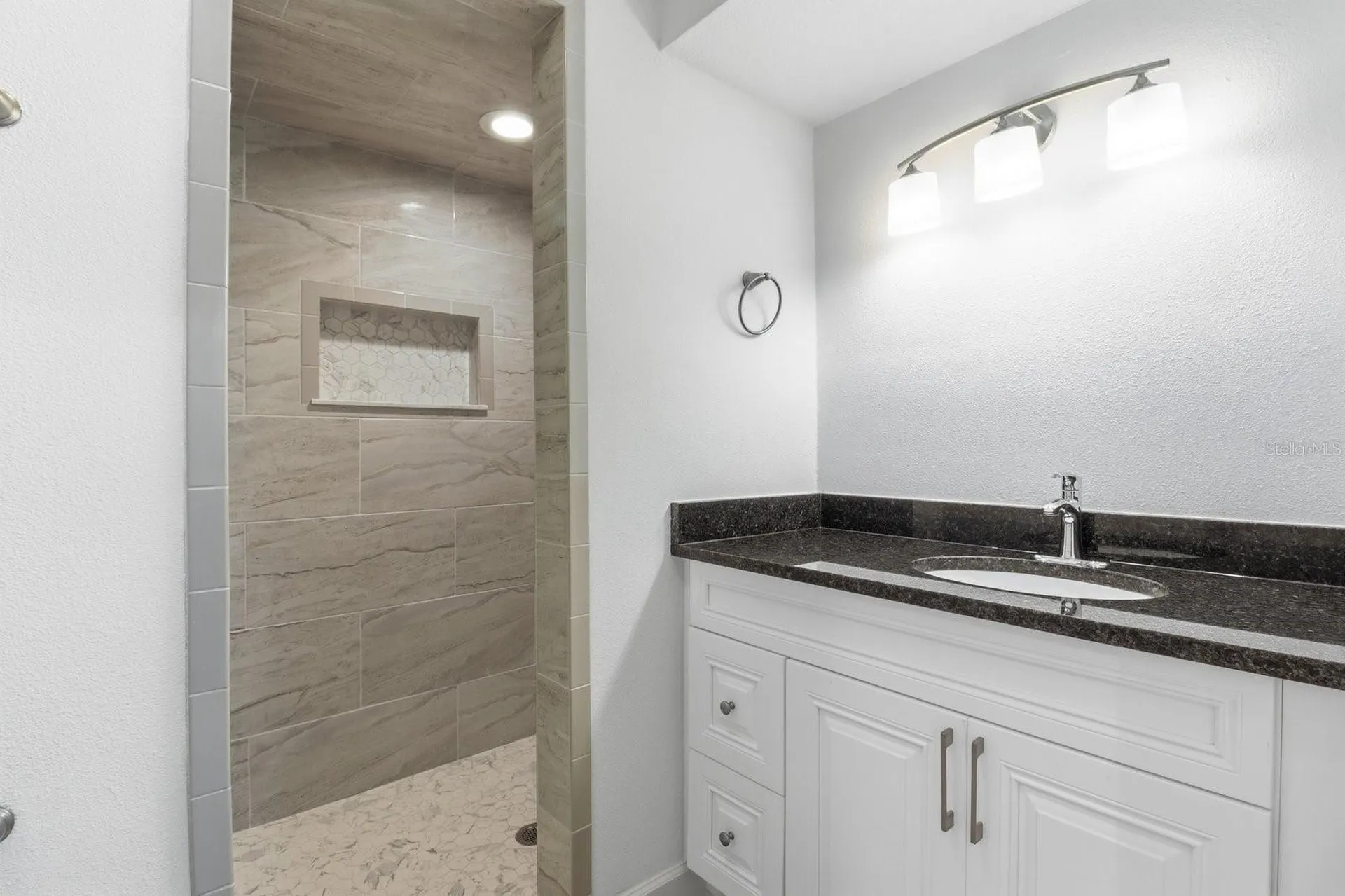 11562 W Bayshore Drive Crystal River FL 34429