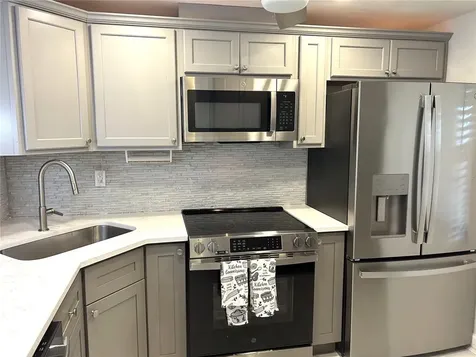 4211 Stratford Drive New Port Richey FL 34652