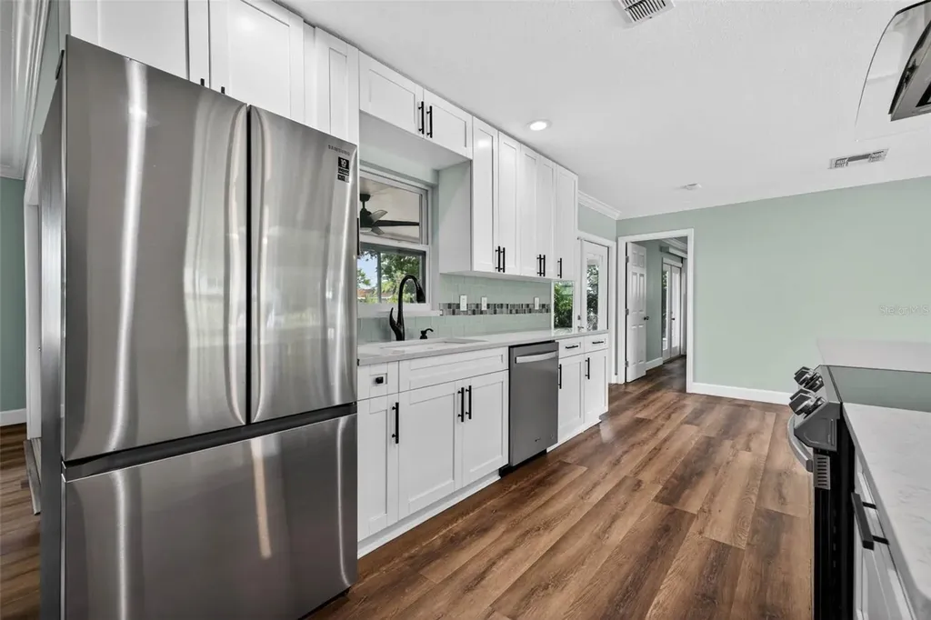 4623 Bay Crest Drive Tampa FL 33615