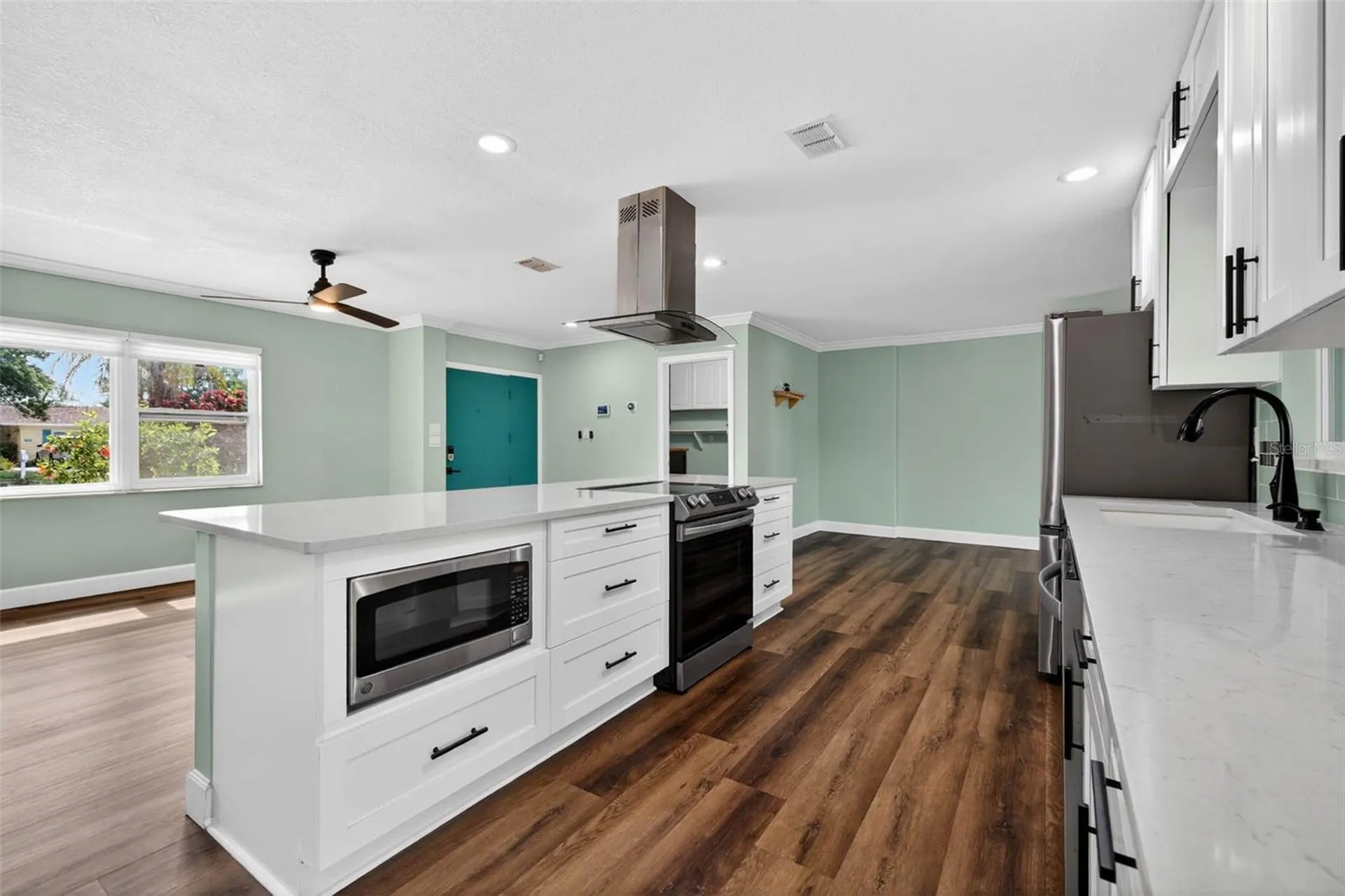 4623 Bay Crest Drive Tampa FL 33615