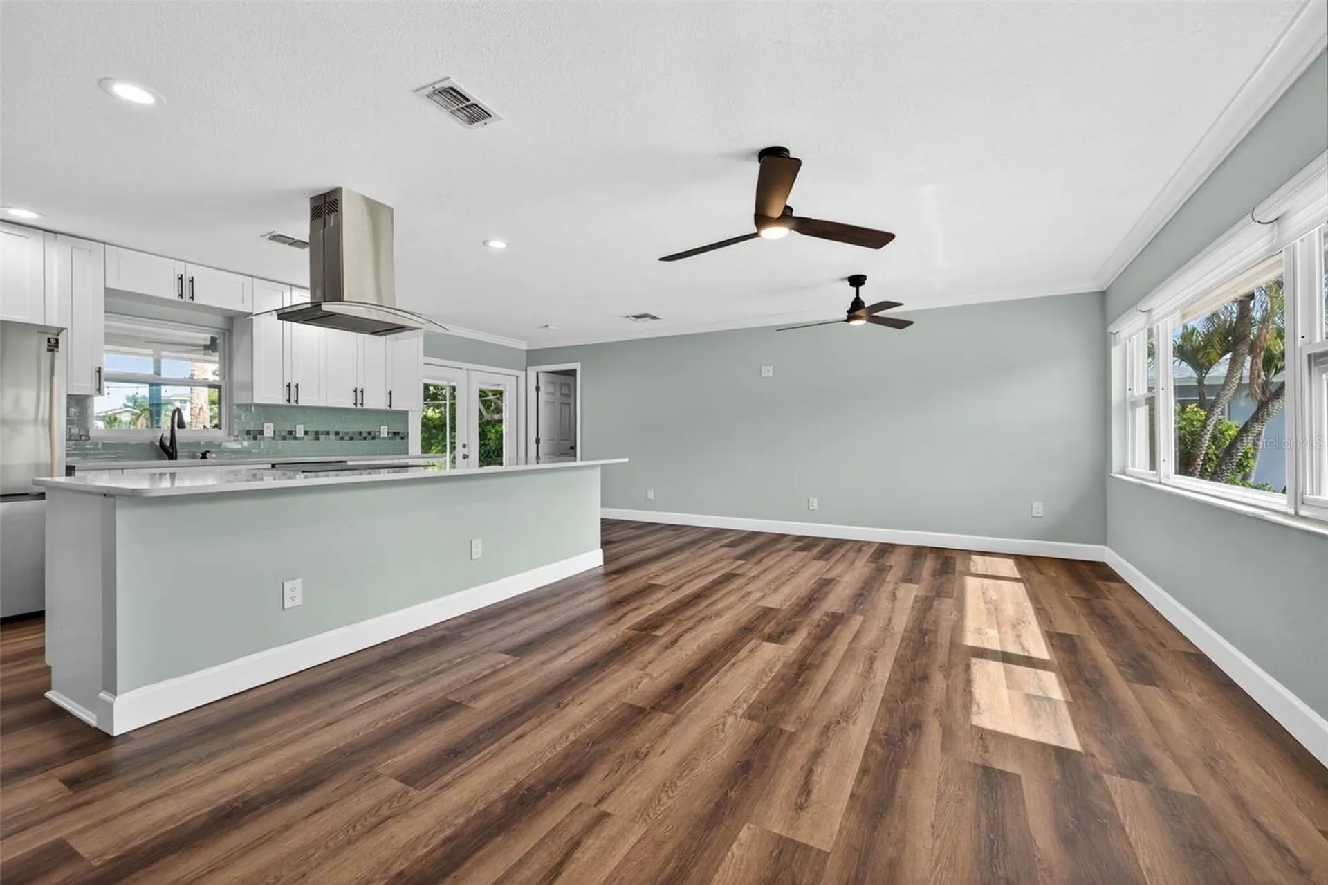 4623 Bay Crest Drive Tampa FL 33615