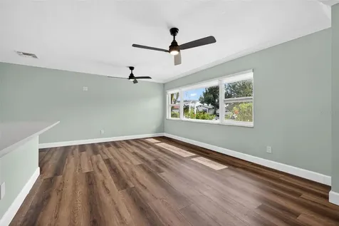 4623 Bay Crest Drive Tampa FL 33615