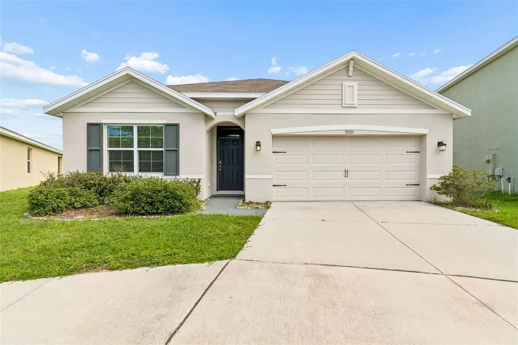 35525 Stella Vast Drive Zephyrhills FL 33541
