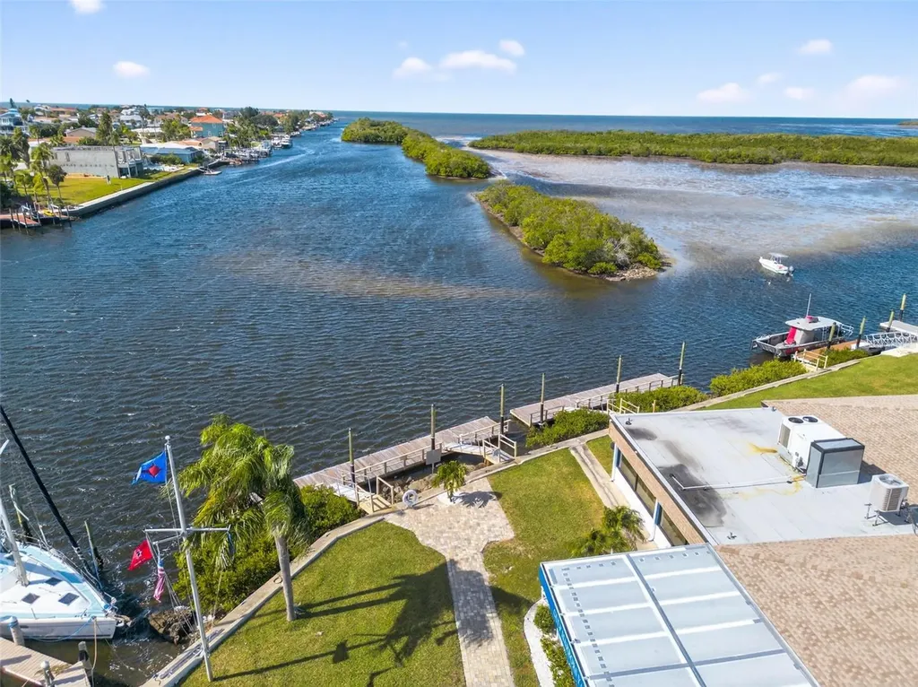 4346 Marine Parkway New Port Richey FL 34652