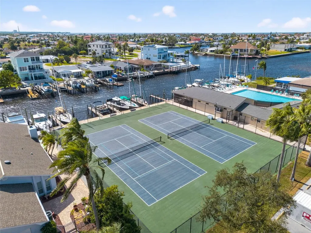 4346 Marine Parkway New Port Richey FL 34652