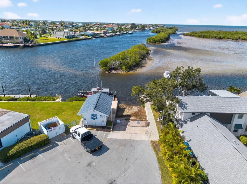 4346 Marine Parkway New Port Richey FL 34652