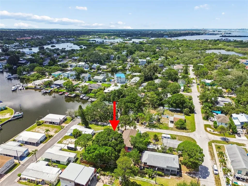 314 Indiana Avenue Crystal Beach FL 34681