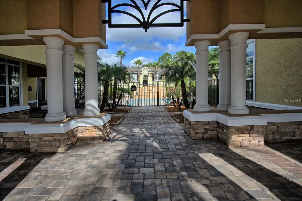 10019 Courtney Palms Boulevard Tampa FL 33619