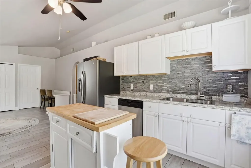 4934 SW 20th Place Cape Coral FL 33914