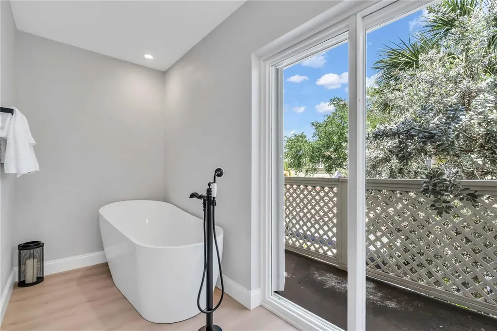 6101 34th Street W Bradenton FL 34210