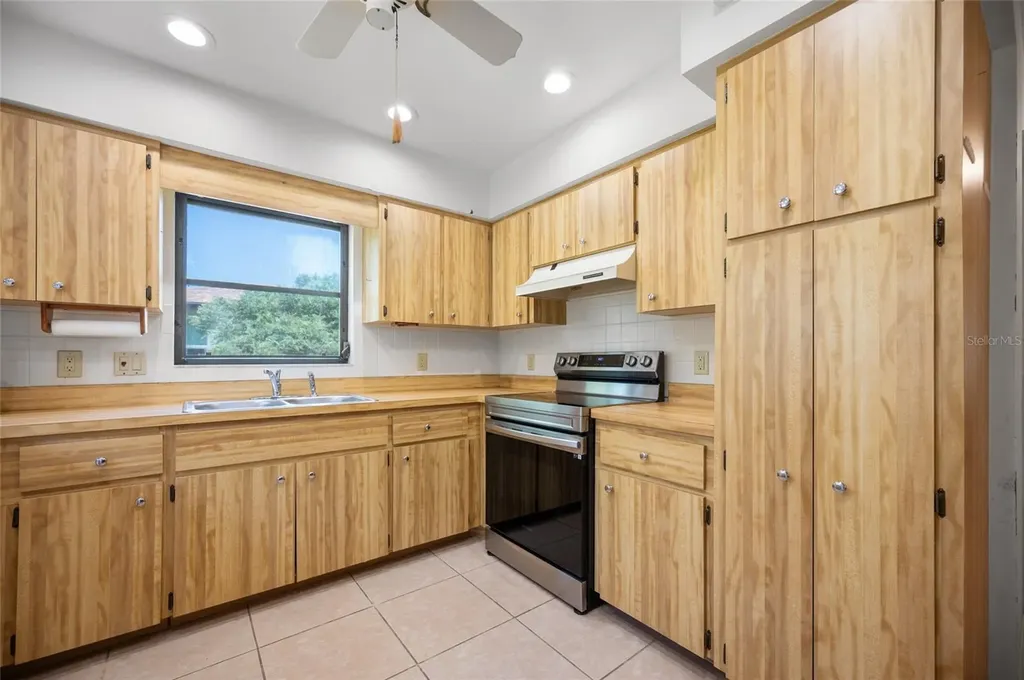 221 High Point Drive Englewood FL 34223