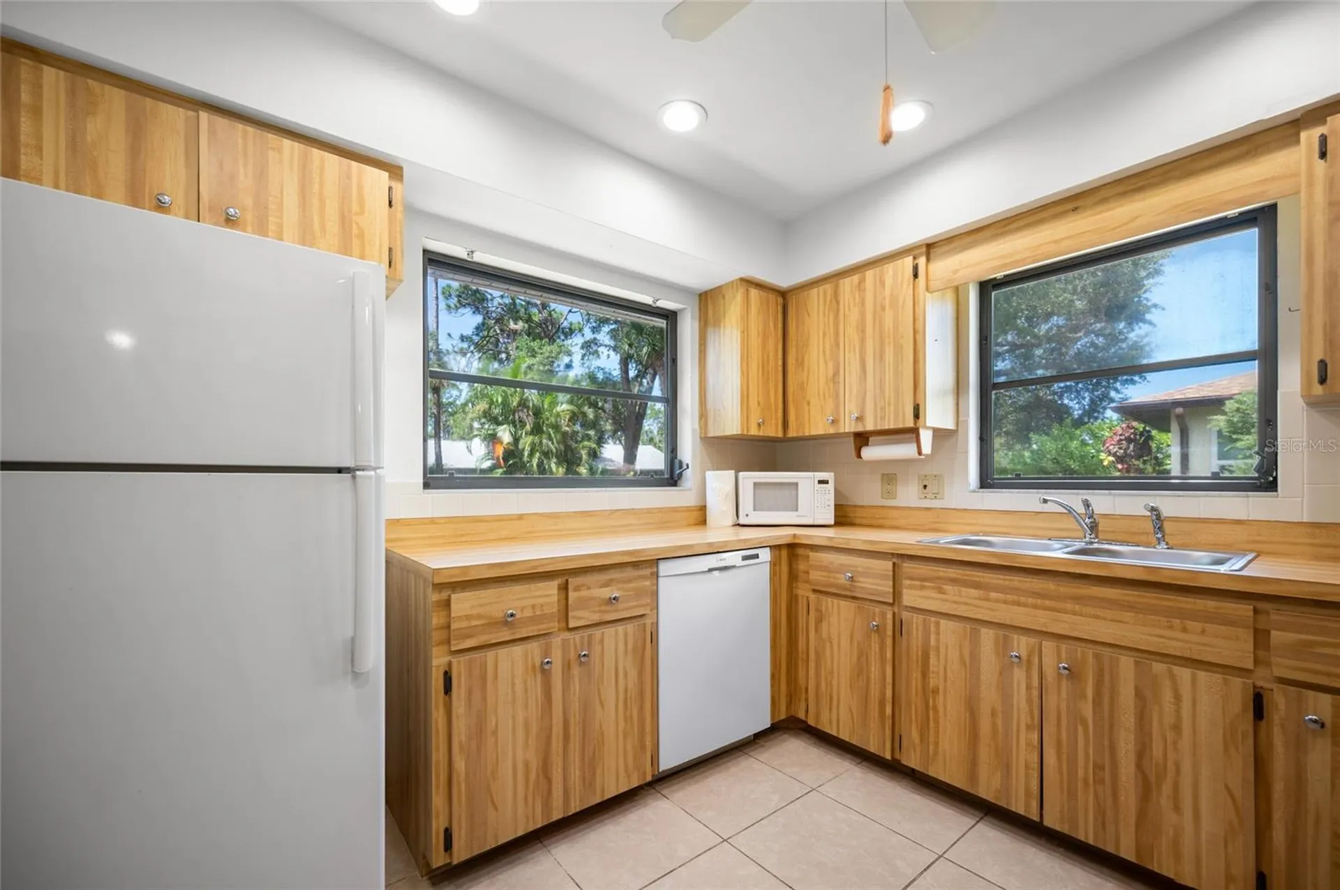 221 High Point Drive Englewood FL 34223