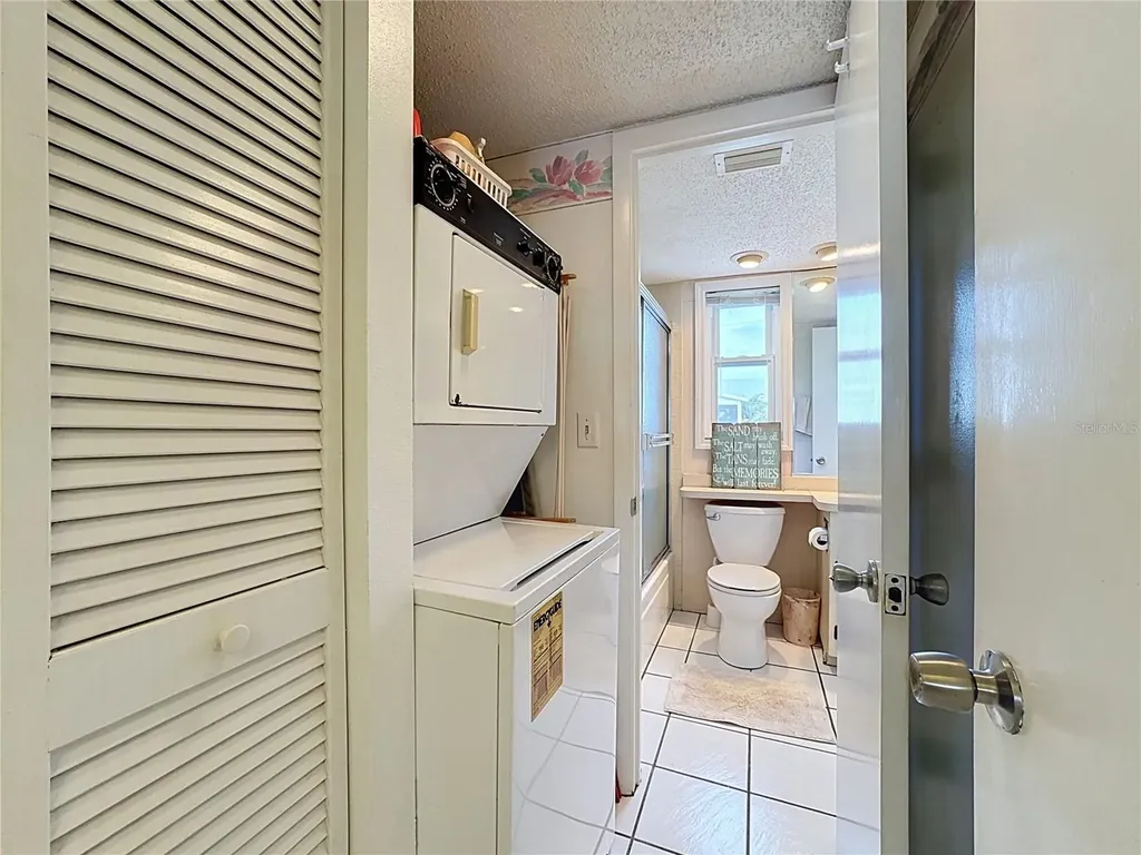 205 Highland Avenue Bradenton Beach FL 34217