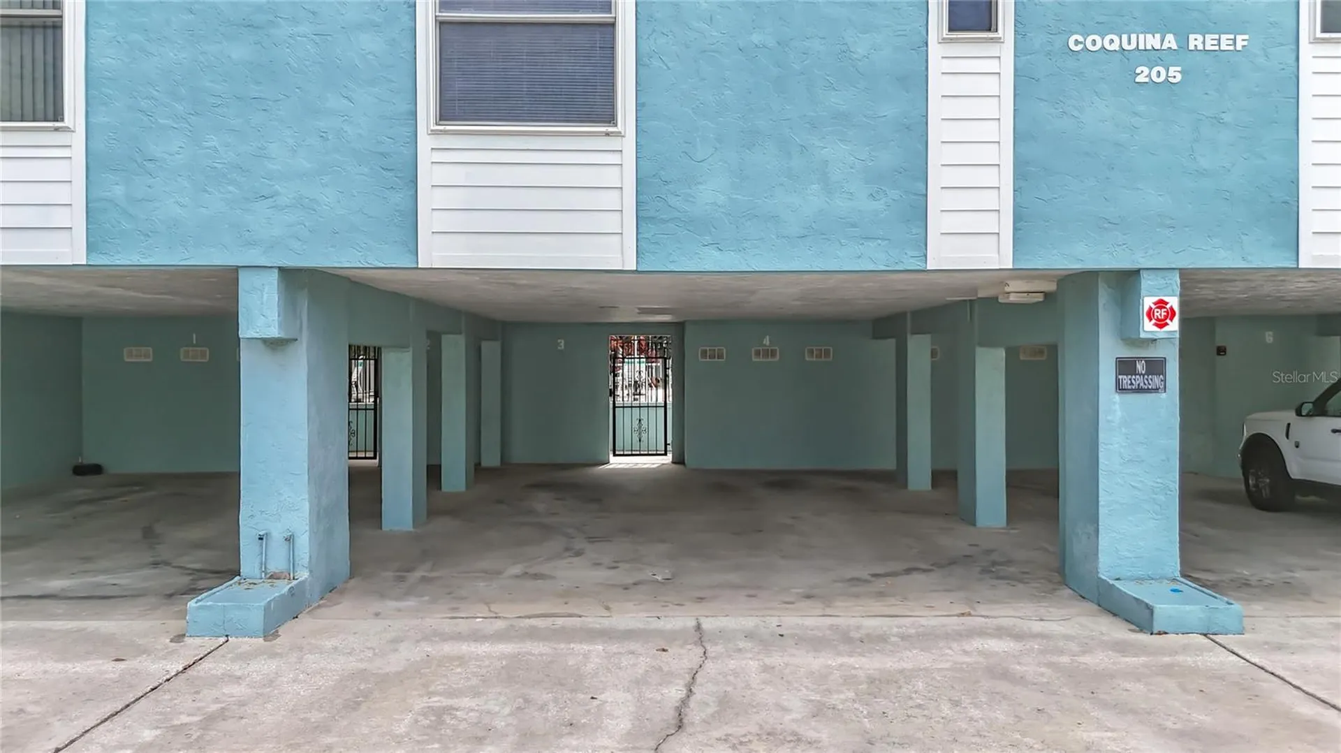 205 Highland Avenue Bradenton Beach FL 34217