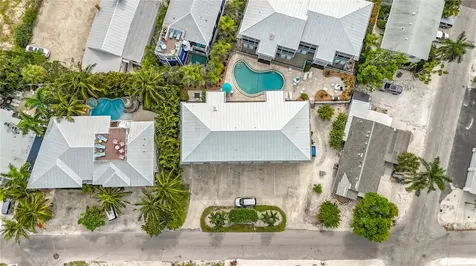 205 Highland Avenue Bradenton Beach FL 34217