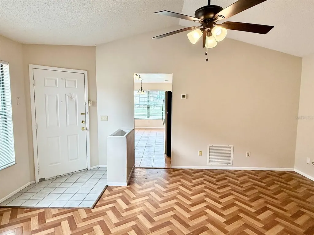 1215 Creekbottom Circle Orlando FL 32825