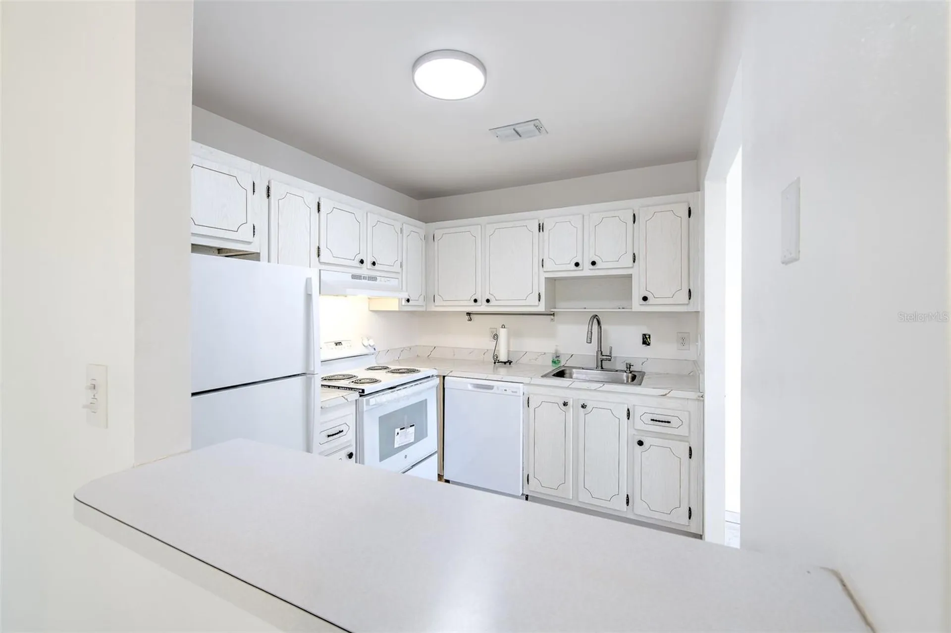 401 Dorchester Place Sun City Center FL 33573