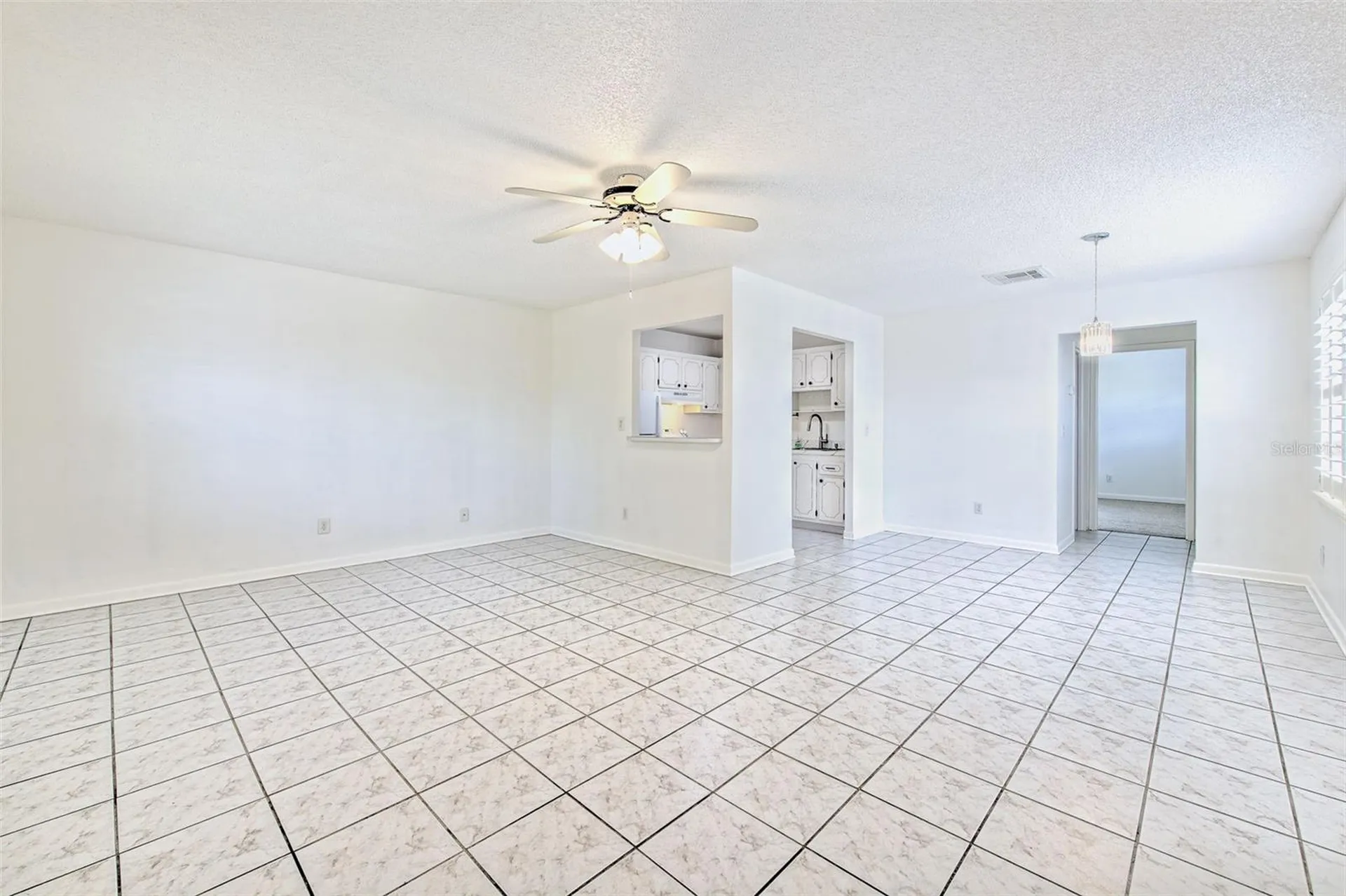401 Dorchester Place Sun City Center FL 33573