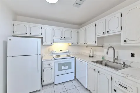 401 Dorchester Place Sun City Center FL 33573
