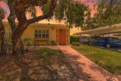 401 Dorchester Place Sun City Center FL 33573