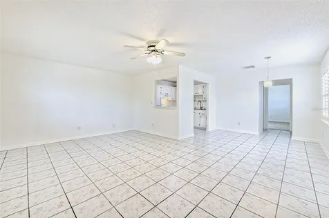 401 Dorchester Place Sun City Center FL 33573