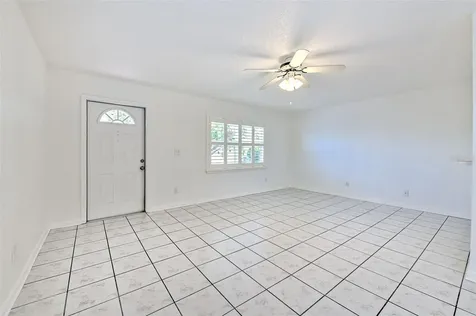 401 Dorchester Place Sun City Center FL 33573