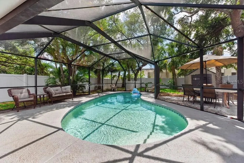 1715 S Hubert Avenue Tampa FL 33629
