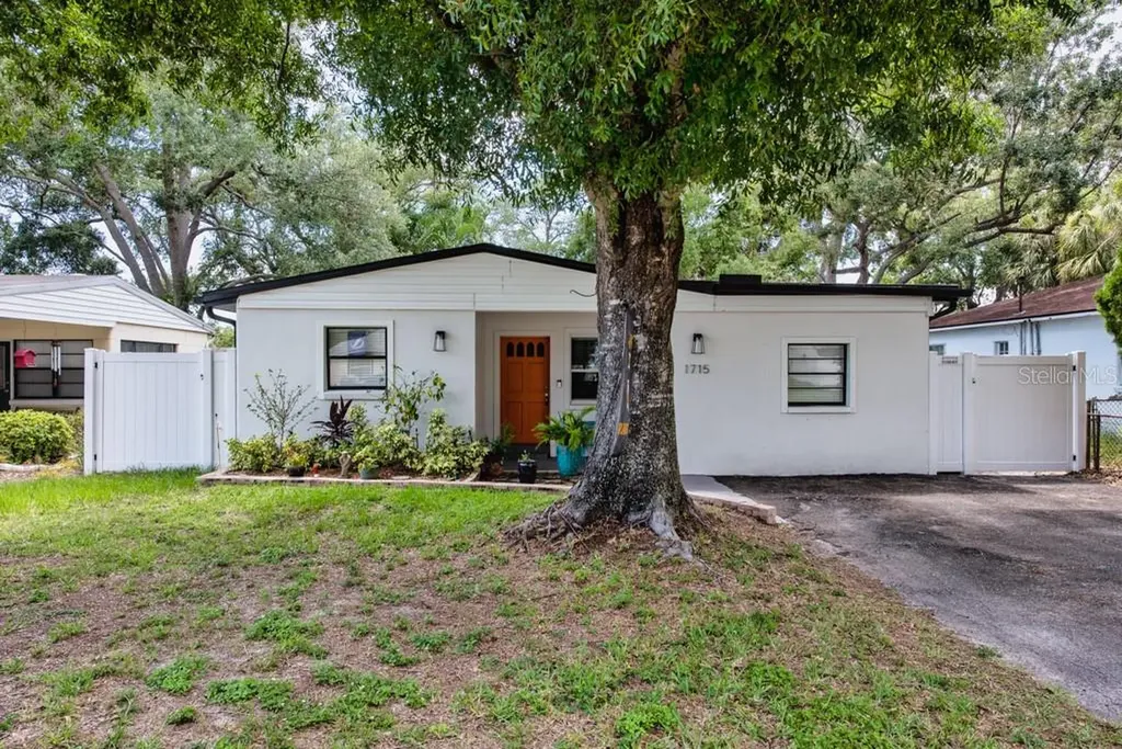 1715 S Hubert Avenue Tampa FL 33629