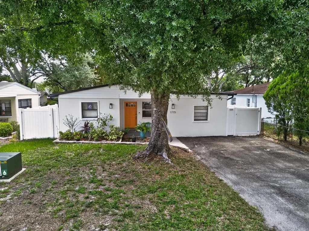 1715 S Hubert Avenue Tampa FL 33629