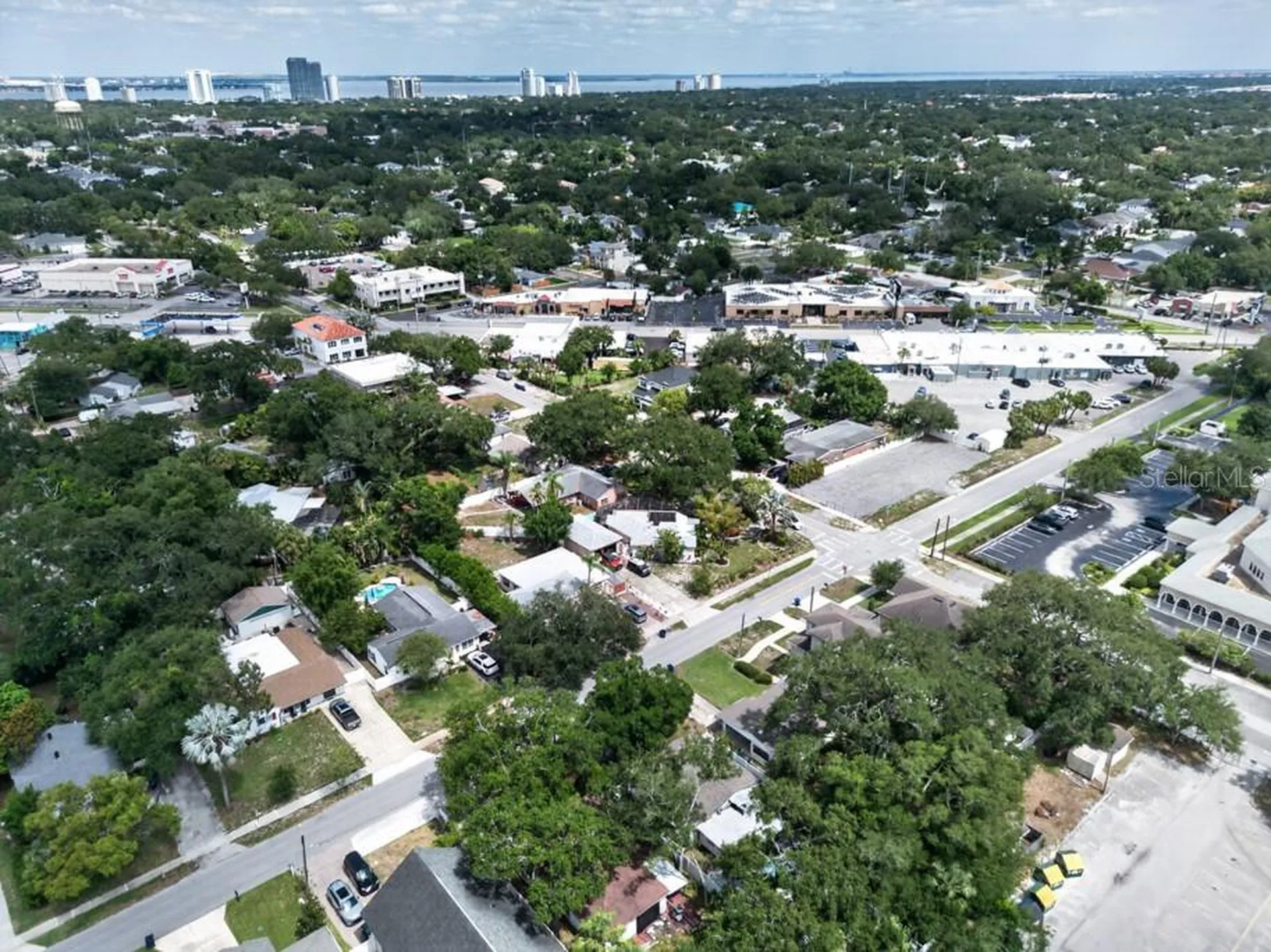 1715 S Hubert Avenue Tampa FL 33629