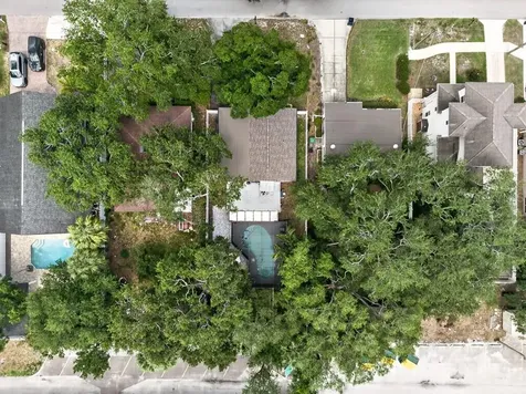 1715 S Hubert Avenue Tampa FL 33629