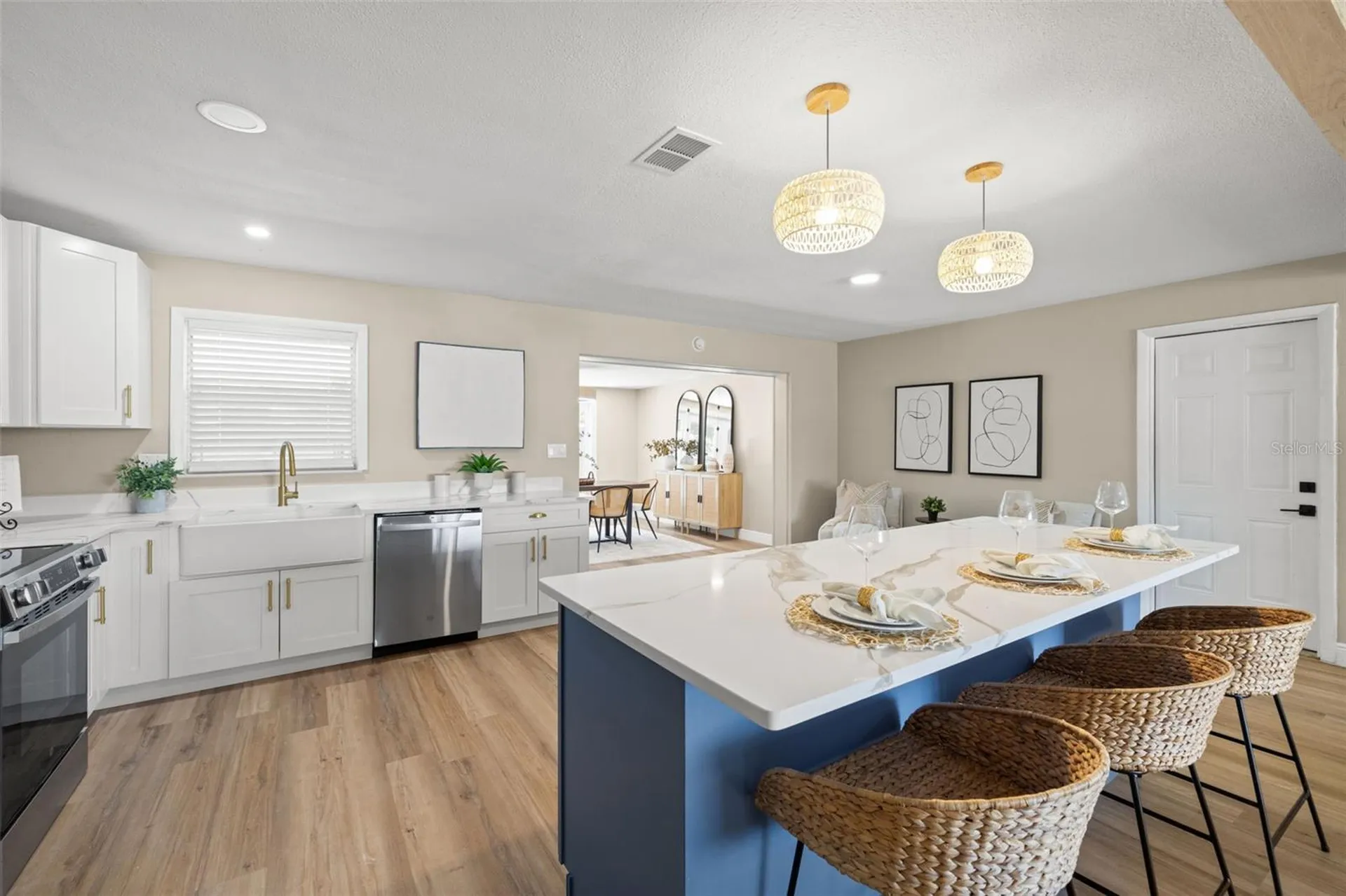 2066 62nd Place S St Petersburg FL 33712