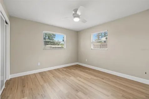2066 62nd Place S St Petersburg FL 33712