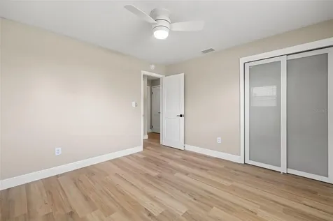 2066 62nd Place S St Petersburg FL 33712