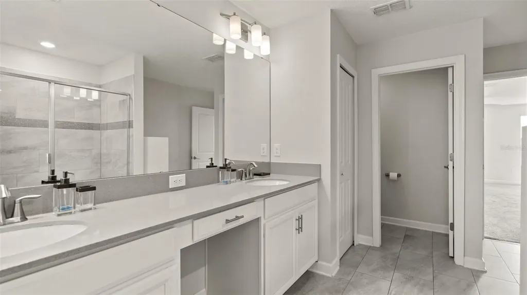 1565 Flange Drive Davenport FL 33896