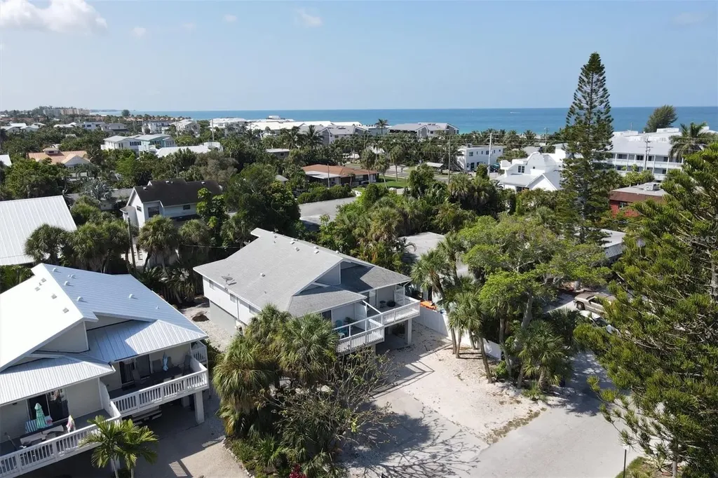207 71st Street Holmes Beach FL 34217