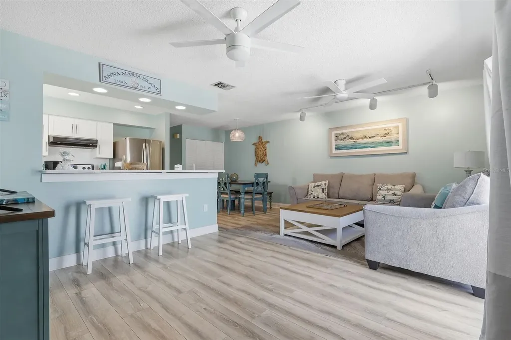 207 71st Street Holmes Beach FL 34217