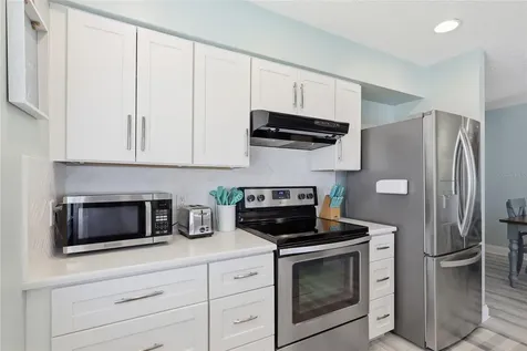 207 71st Street Holmes Beach FL 34217