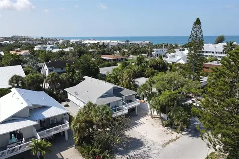 207 71st Street Holmes Beach FL 34217