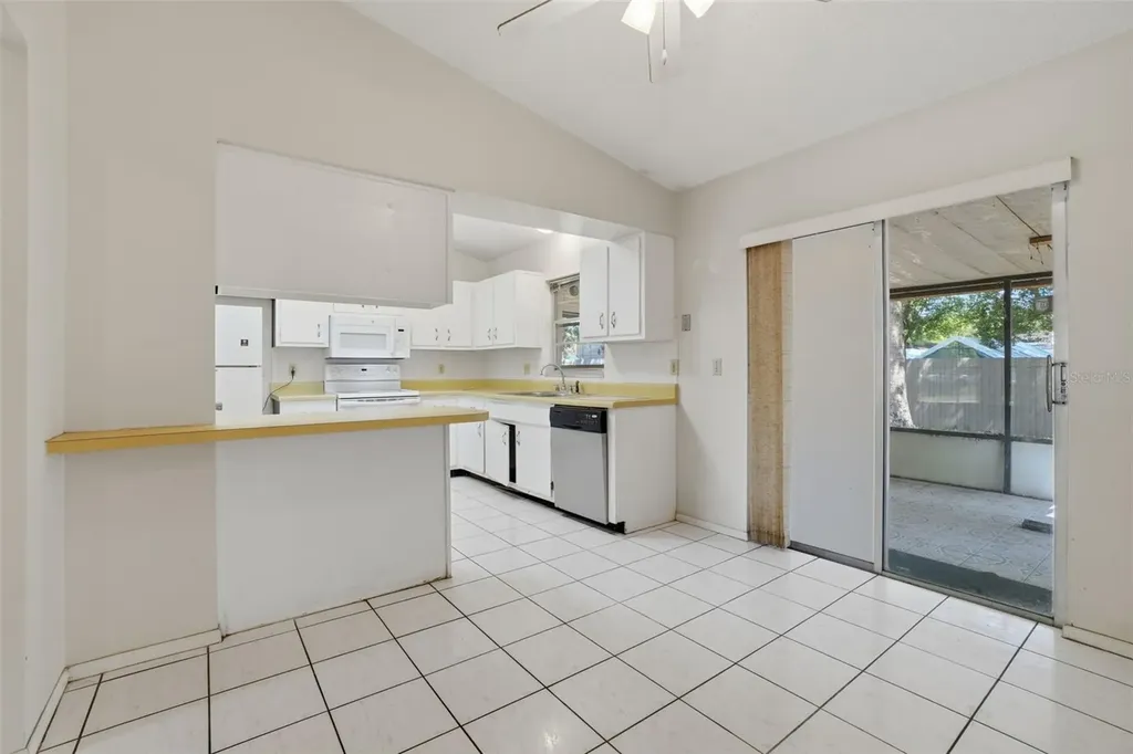 8428 Bark Court Orlando FL 32810