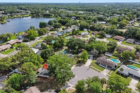 8428 Bark Court Orlando FL 32810