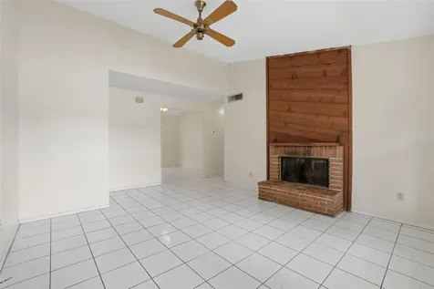 8428 Bark Court Orlando FL 32810