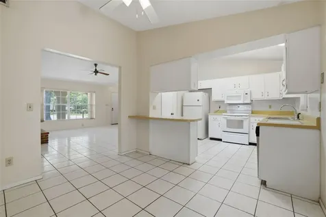 8428 Bark Court Orlando FL 32810