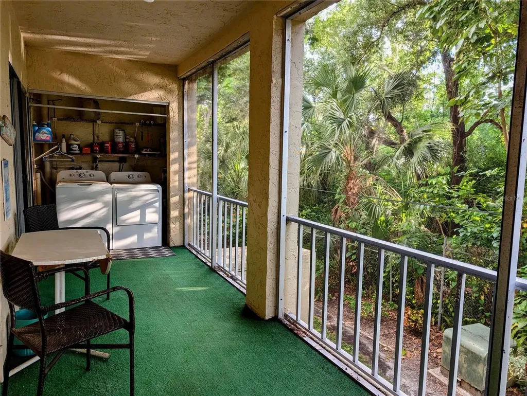 3564 Lake Bayshore Drive Bradenton FL 34205
