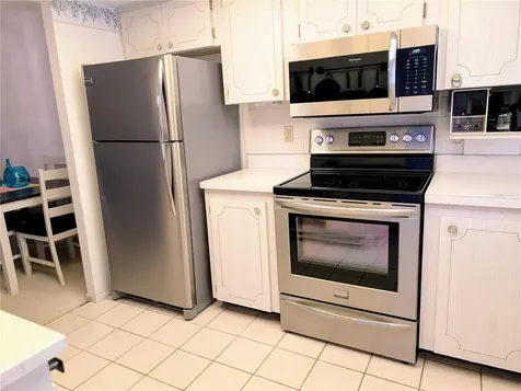 3564 Lake Bayshore Drive Bradenton FL 34205