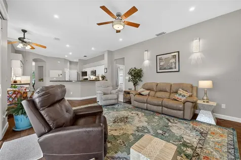 411 Deer Pointe Circle Casselberry FL 32707