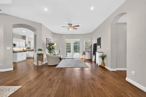 411 Deer Pointe Circle Casselberry FL 32707