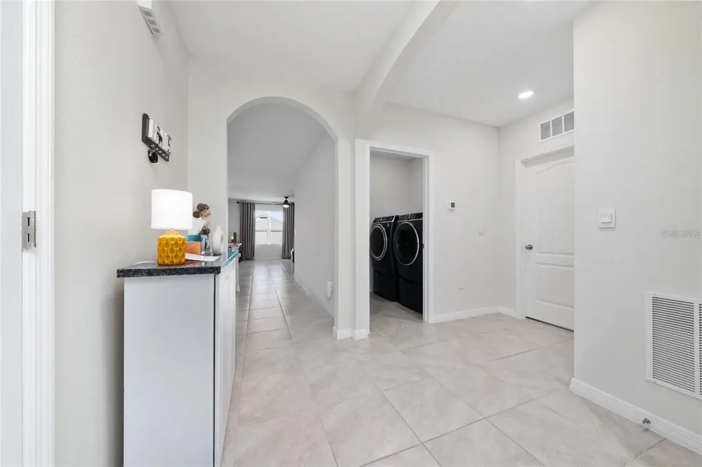 1687 Park Side Avenue Kissimmee FL 34744